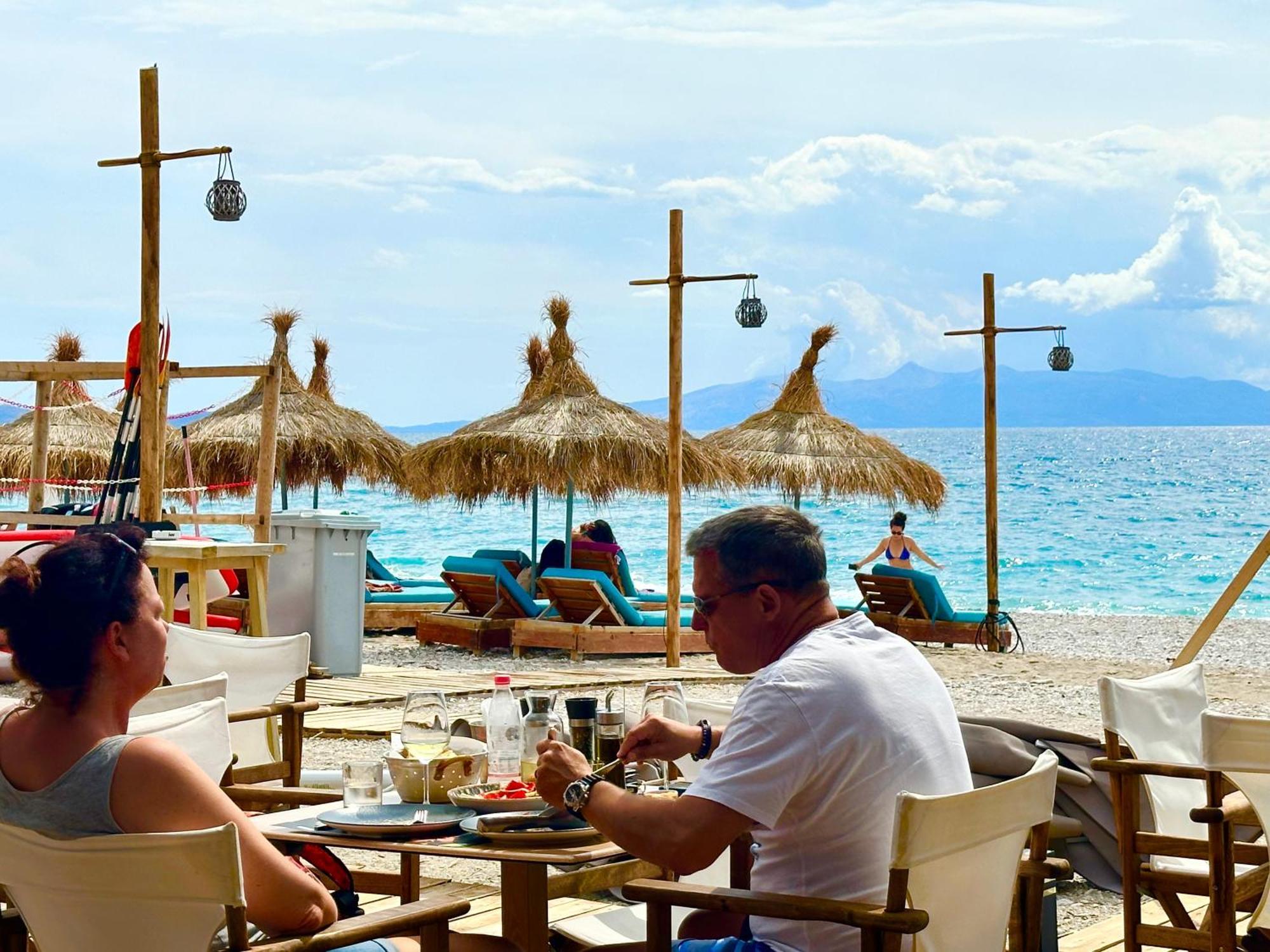 Luna Mare Boutique Seaside Борш Екстериор снимка